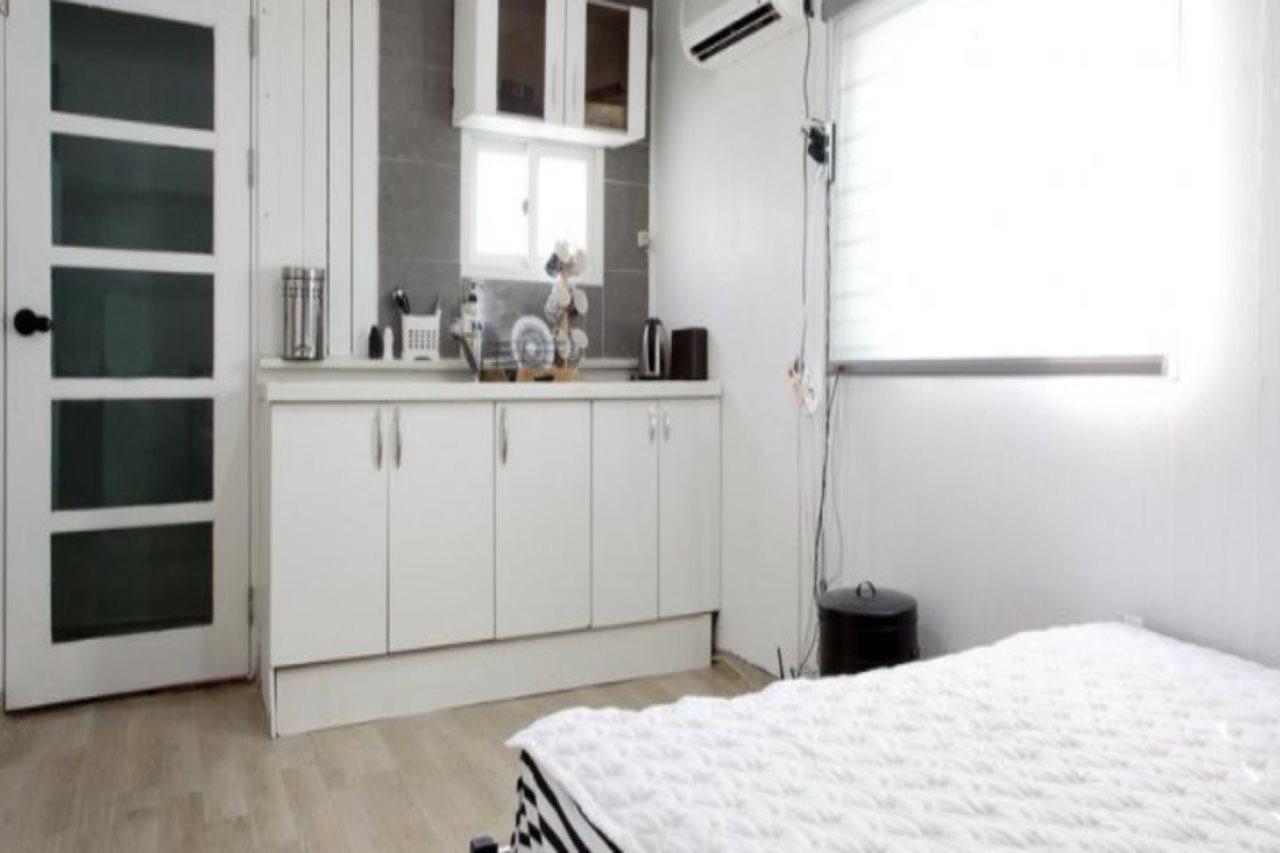 Nanu Guesthouse Black Apartments Σεούλ Εξωτερικό φωτογραφία