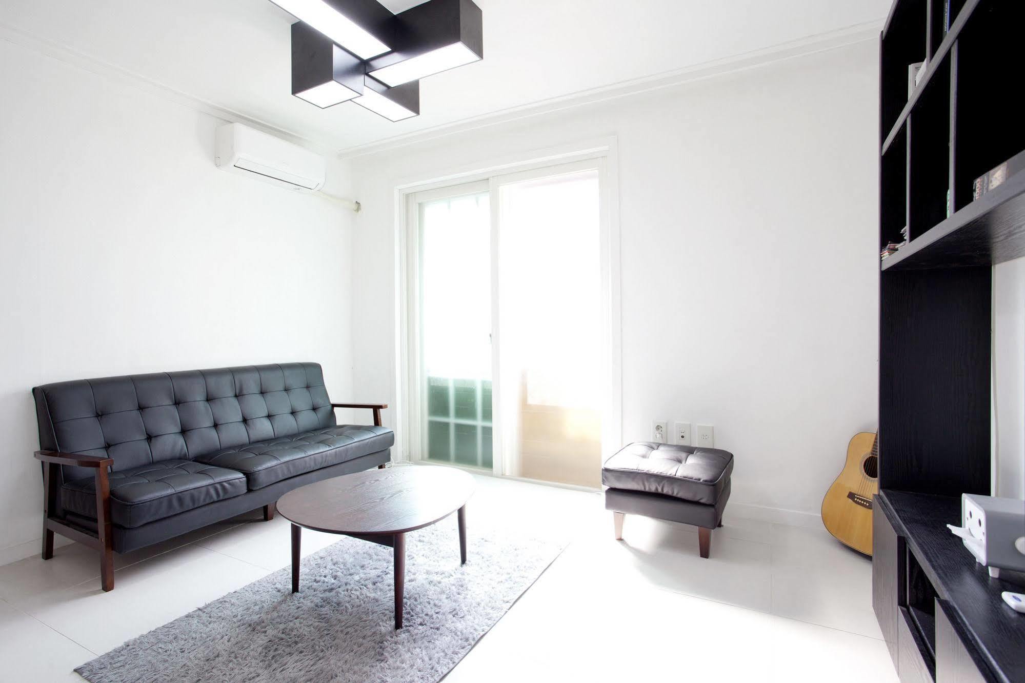 Nanu Guesthouse Black Apartments Σεούλ Εξωτερικό φωτογραφία